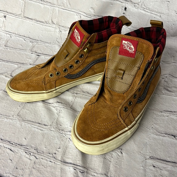 Vans Other - Men’s Brown & Red Checkered Vans